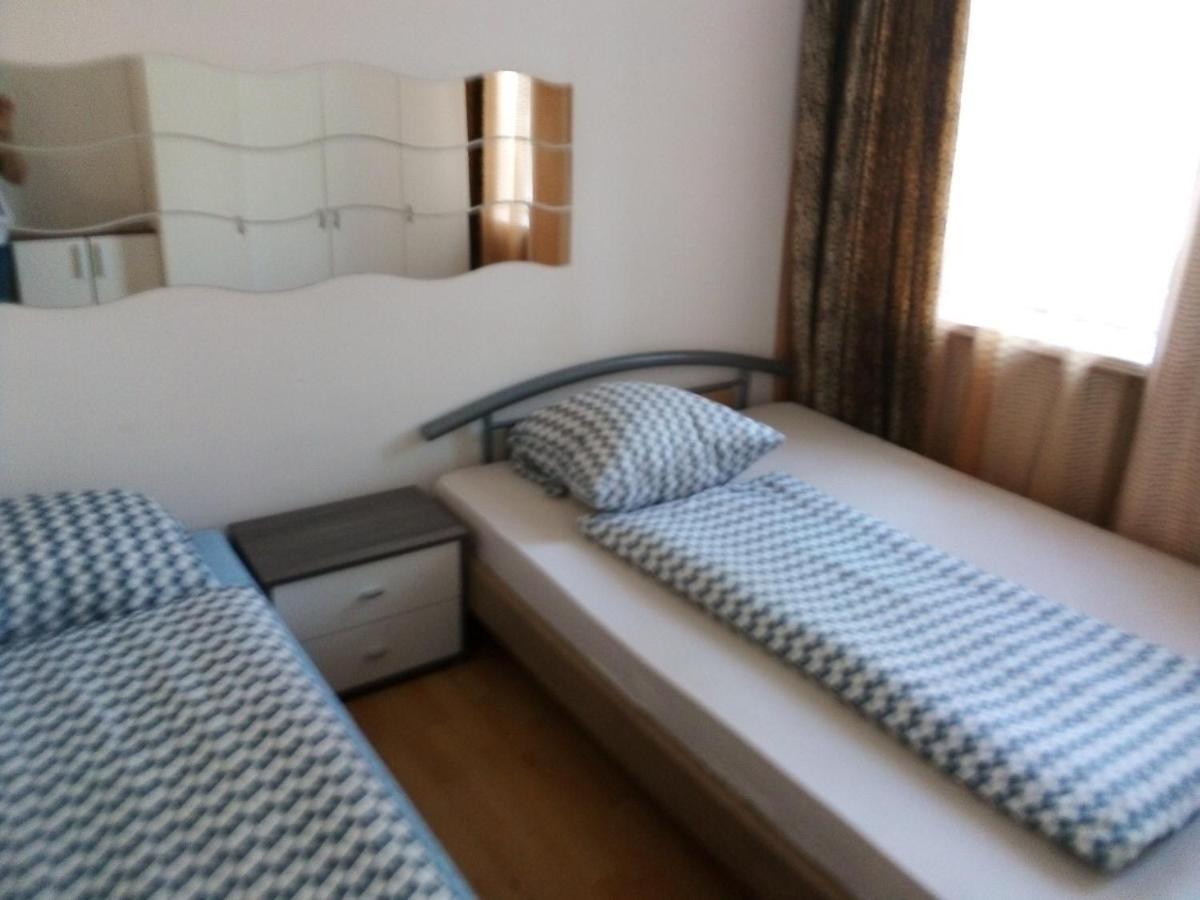 Raisa Apartments Fuenkhgasse 프레스바움 외부 사진