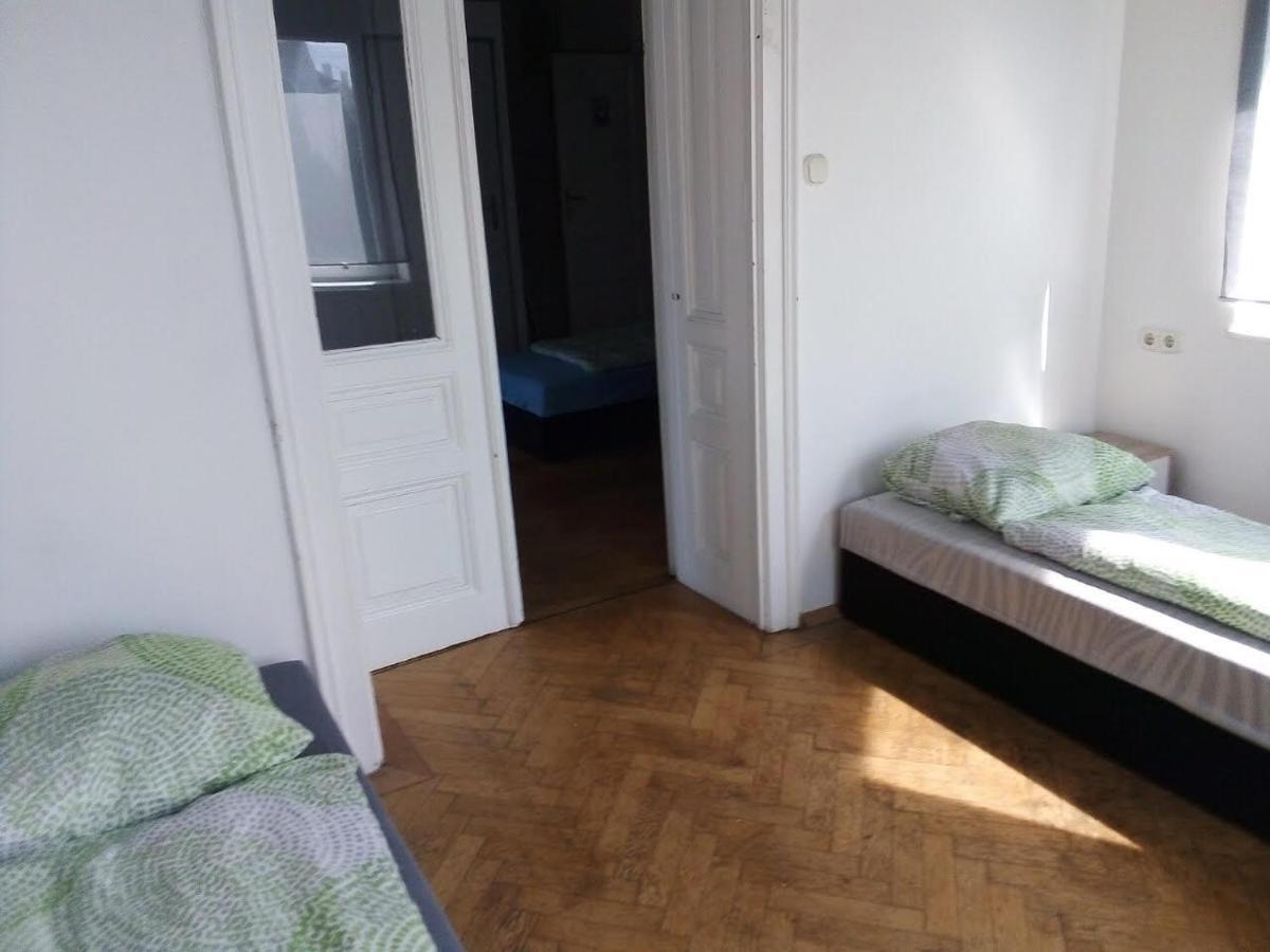 Raisa Apartments Fuenkhgasse 프레스바움 외부 사진